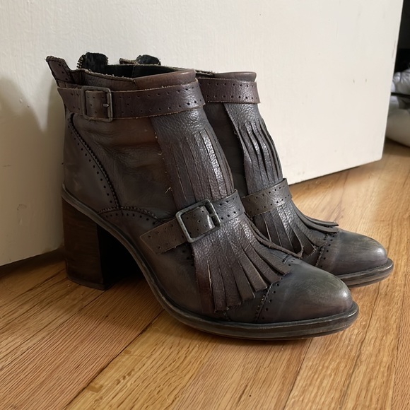 Free People Circle Back Heel Boot - Picture 3 of 6